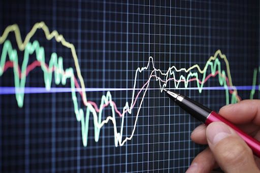 Why Bank Shares Rise with Tighter Monetary Policy